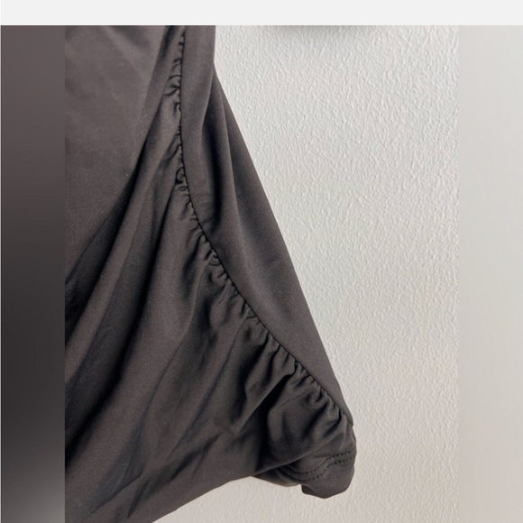 Lauren Ralph Lauren Ruffle Tankini swim top size 10 - Picture 11 of 14